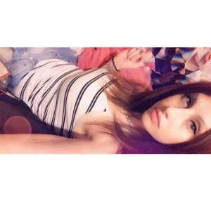 Meet your Posher, Harmony